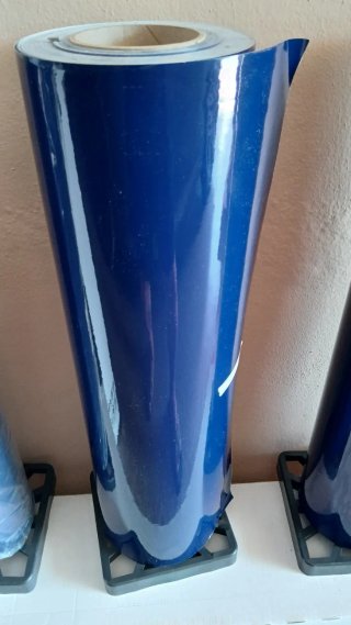 Rollo Vinilo Azul Brillante