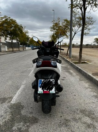 Kymco K-XCT 125i