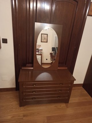 2 Camas 90cm Madera + Mesita + Tocador