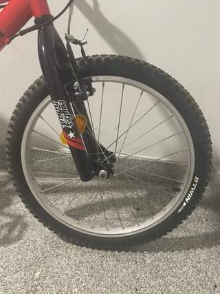 Bicicleta Infantil Roja BTWIN