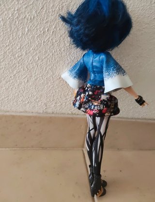 Boneca Evie Disney Descendentes Hasbro