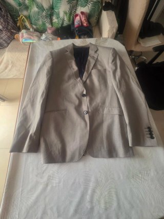 Elegante americana gris