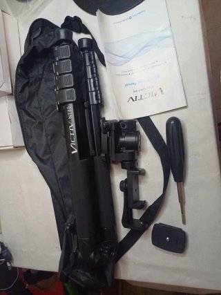 Trípode Victiv NT70 Profesional de 182cm