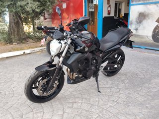 MOTO Yamaha FZ6 N S2 98CV Naked