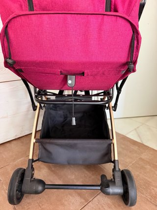 Silla de paseo Sonarin color fucsia
