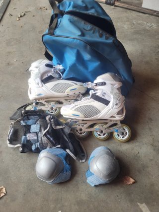 Patines Boomeran con bolsa y protecciones