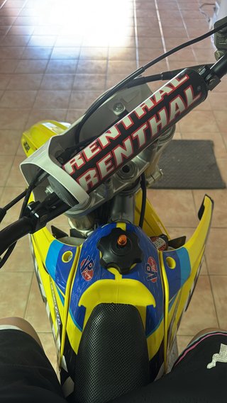 Suzuki RM 125 Motocross