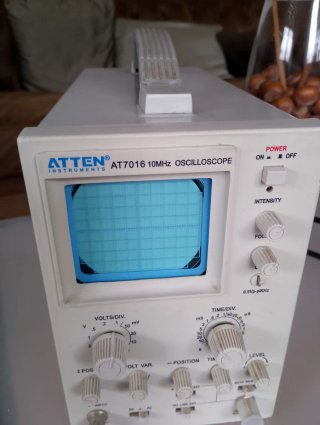 Osciloscopio Atten AT7016 10MHz