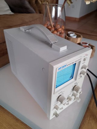 Osciloscopio Atten AT7016 10MHz