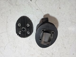 Cilindro y pistón y culata ducati mini Marcelino