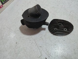 Cilindro y pistón y culata ducati mini Marcelino
