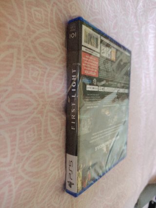 PS5 007 First Light Blu-ray