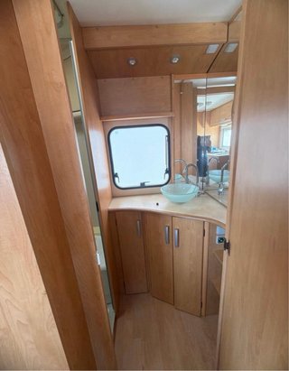 Se vende caravana caravelair