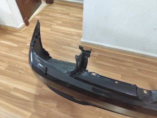 DEFENSA DELANTERA VW GOLF IV R32 NEGRA
