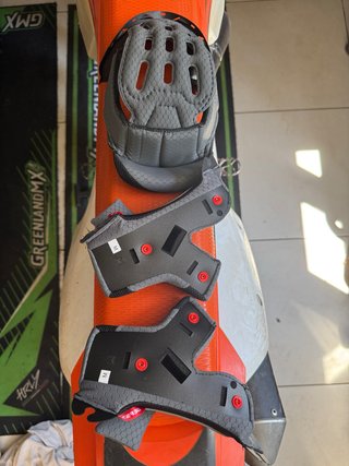 Interior completo Acerbis Steel Carbon 22.06 – Tal