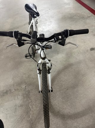 Bicicleta B-Twin Rockrider 300