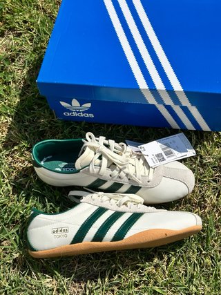 Zapatillas Adidas Tokyo Verde y Blanco