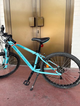 Bicicleta Rockrider azul  24 pulgadas