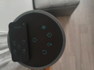 Ventilador de torre gris