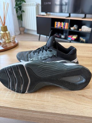 Nike Metcon 8 Talla 42