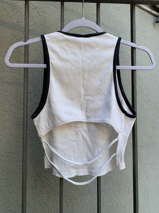 Top corto de verano