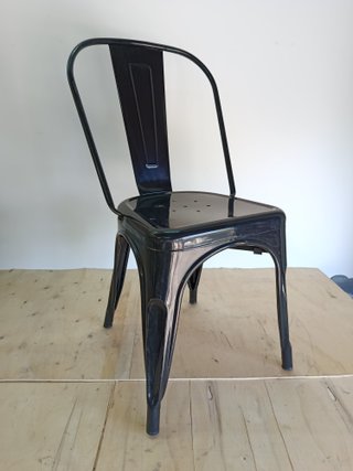 Silla Metálica Negra