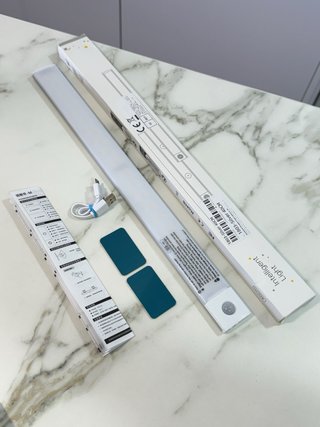 Luce LED con sensore di movimento