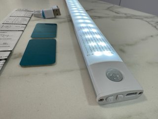 Luce LED con sensore di movimento
