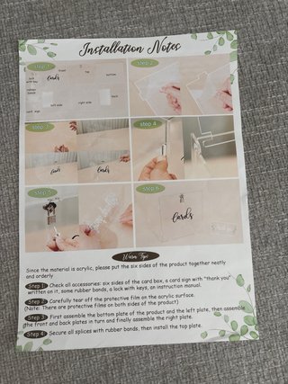 Caja de Regalo Acrílica con Cerradura y Decoración