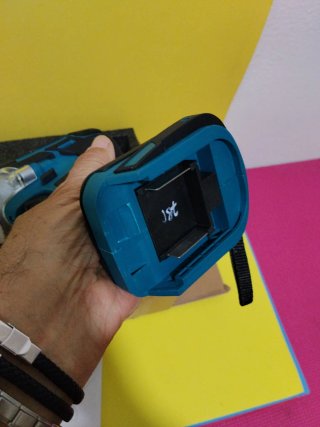 Llave de impacto 21V 520Nm + 2 baterías