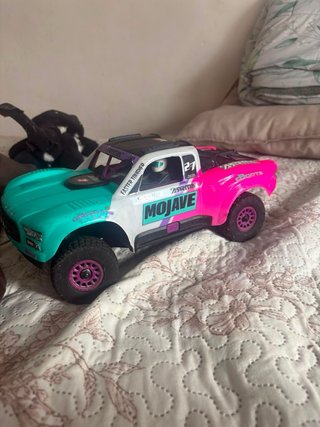 Coche RC ARMA