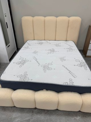 Cama canapé tapizada beige 135cm