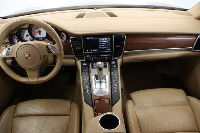 2010 Porsche Panamera 4.8 4 S
