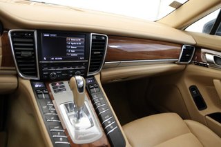 2010 Porsche Panamera 4.8 4 S