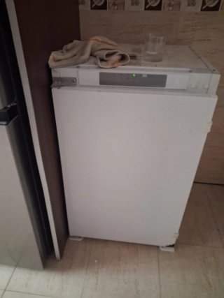 SE VENDE LOTE DE CASA 350 Euros TODO. No llevamos,