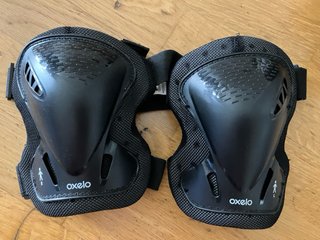 Patines Oxelo Talla 40 + Protecciones