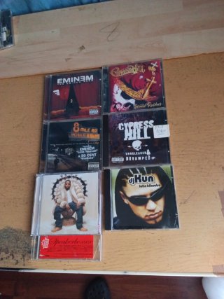 REGGAETON,,HIP HOP ,RAP, EN ESPAÑOL Y EN INGLES,,