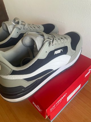 Zapatillas Puma Negras y Grises