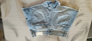 Shorts vaqueros Stradivarius talla 38