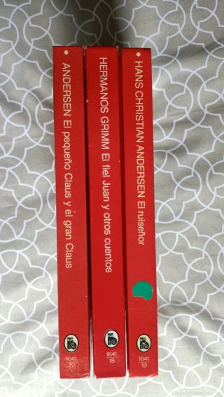 3 cuentos clásicos Colección Historias Bruguera.