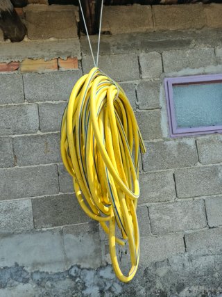 Manguera Amarilla 60m