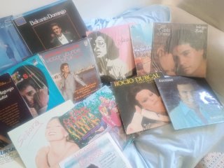 Raccolta di vinili di musica ispanoamericana