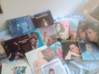 Raccolta di vinili di musica ispanoamericana