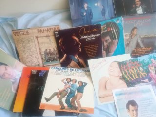 Raccolta di vinili di musica ispanoamericana