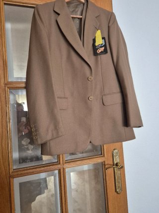 Americana y chaleco 48/50 .15 euros