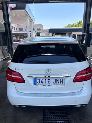 Mercedes-Benz B 180d sport