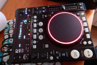 Akiyama K2 DJ Controller
