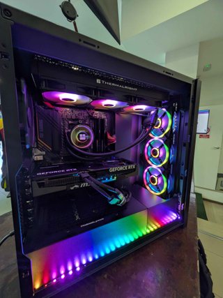 PC Gaming RTX 5060Ti + Ryzen 5700X