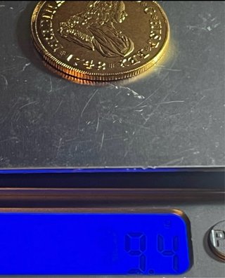 Moneda de  Oro Puro y plata  Fernando VI 1748
