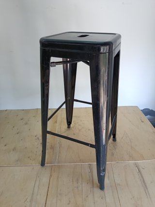 Taburete alto metal negro